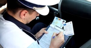 Nu-ți plătești amenzile de circulație? PERMISUL VA FI SUSPENDAT până le achiți! Dar de ce oare? amenzile de circulație